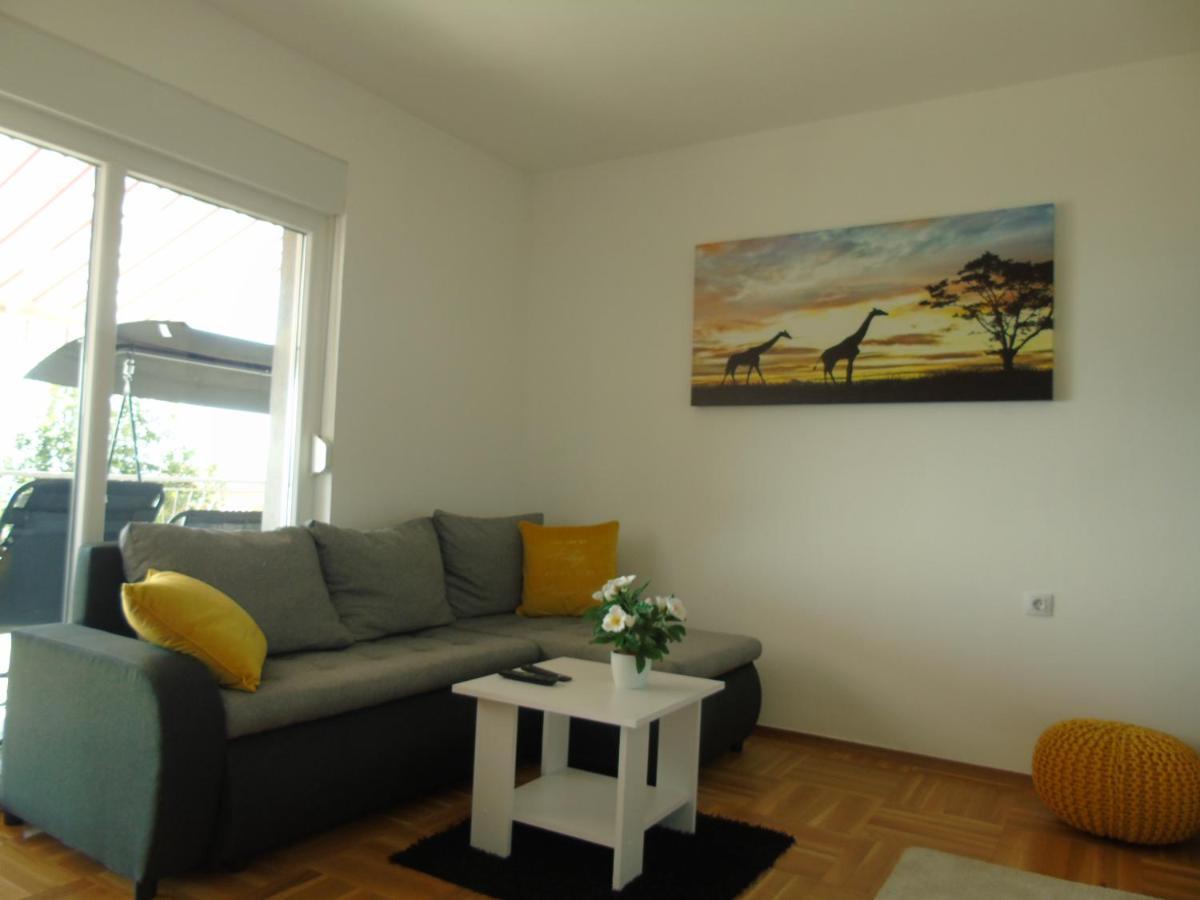 Apartment Ella, โอปาติยา ภายนอก รูปภาพ