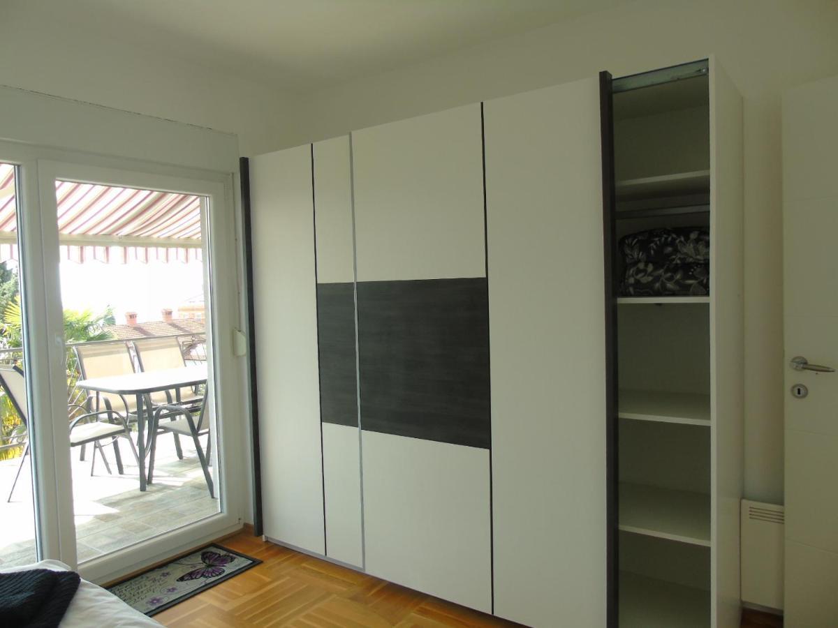 Apartment Ella, โอปาติยา ภายนอก รูปภาพ